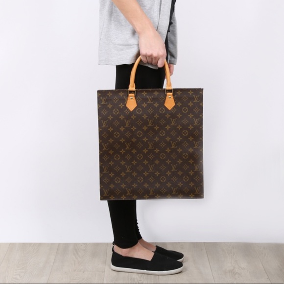 sac plat monogram
